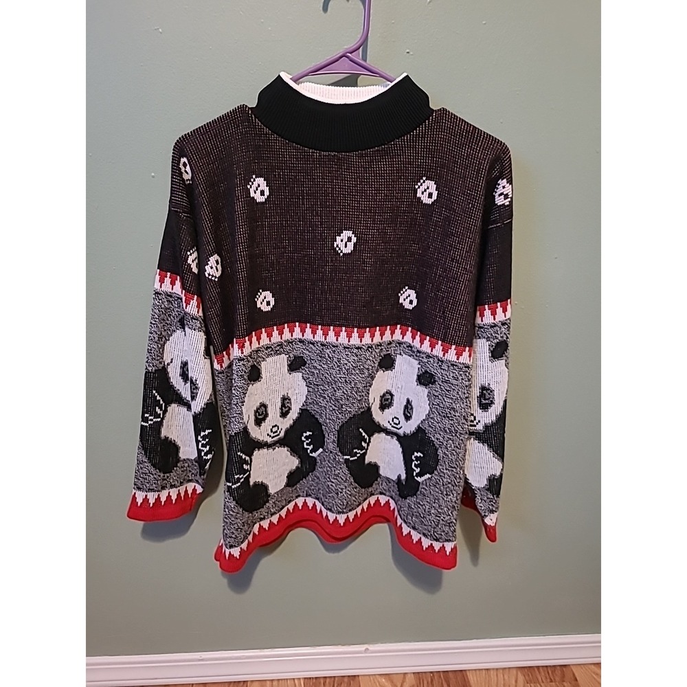 Vintage Panda Bear Sweater Large Bear Print Turtleneck‎ Women's Large